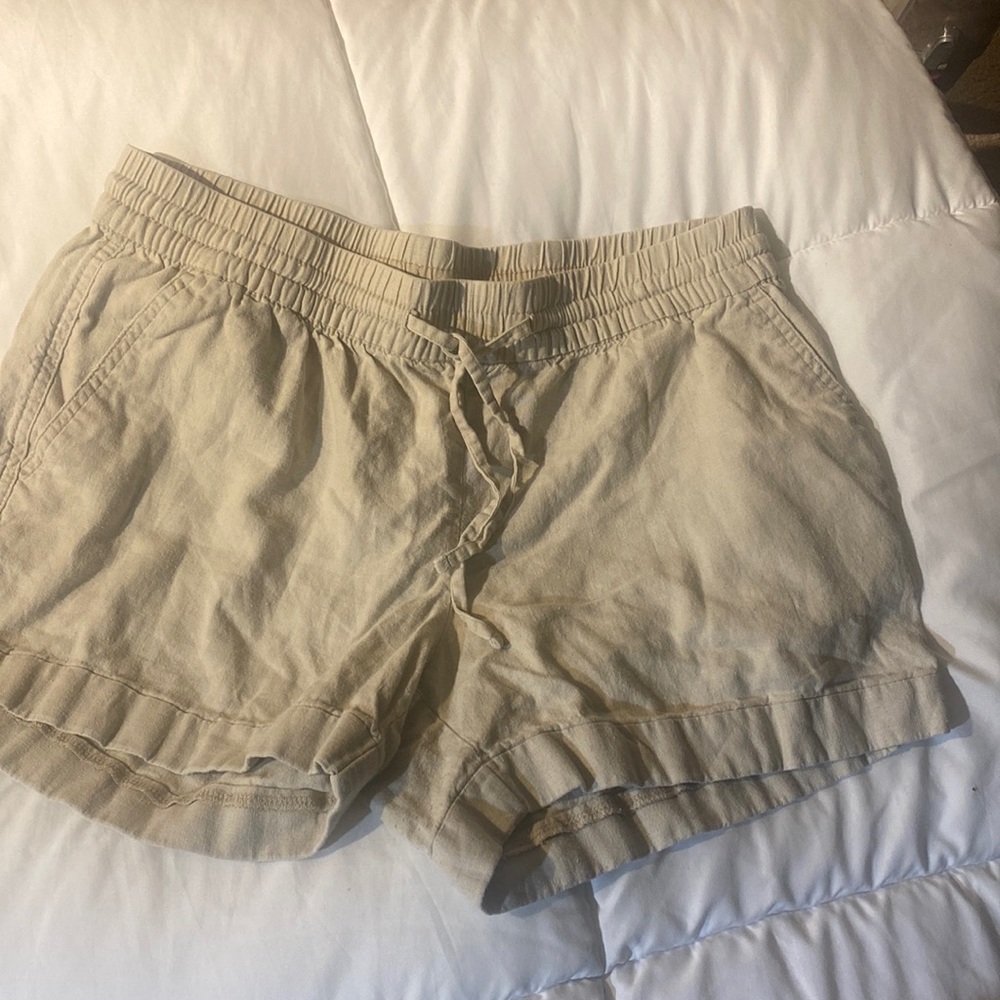 Old navy shorts draw string waist
